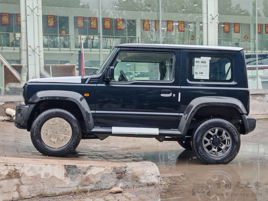 Jimny 黑色