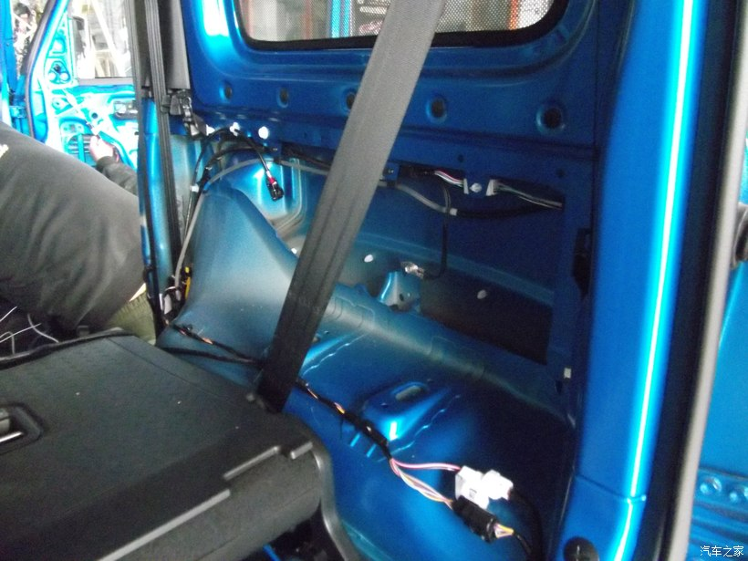 新吉姆尼升级 6.5 寸喇叭